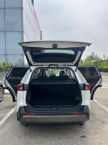 Toyota RAV4 2018, 275,000 km - 2.0 l - Şəmkir