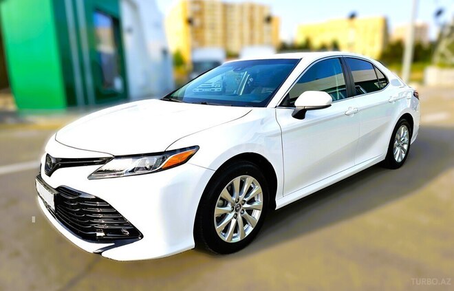 Toyota Camry 2018, 118,728 km - 2.5 л - Bakı