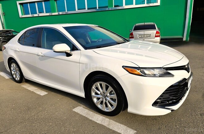 Toyota Camry 2018, 118,728 km - 2.5 л - Bakı
