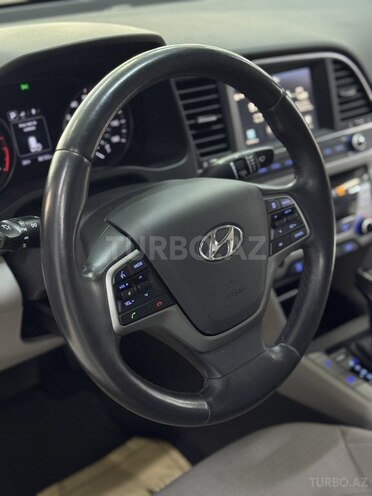 Hyundai Elantra 2017, 86,160 km - 2.0 л - Sumqayıt