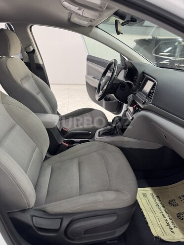 Hyundai Elantra 2017, 86,160 km - 2.0 л - Sumqayıt