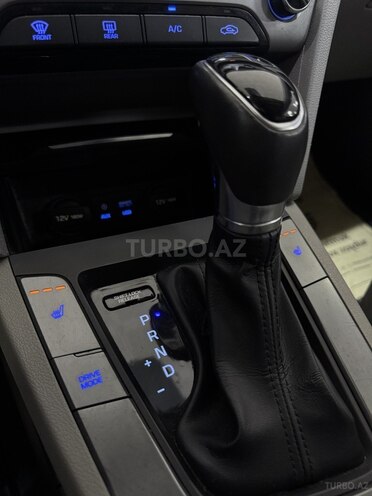 Hyundai Elantra 2017, 86,160 km - 2.0 л - Sumqayıt