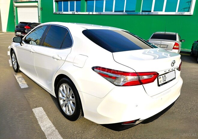 Toyota Camry 2018, 118,728 km - 2.5 л - Bakı
