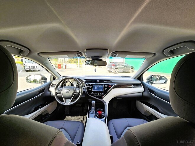 Toyota Camry 2018, 118,728 km - 2.5 л - Bakı