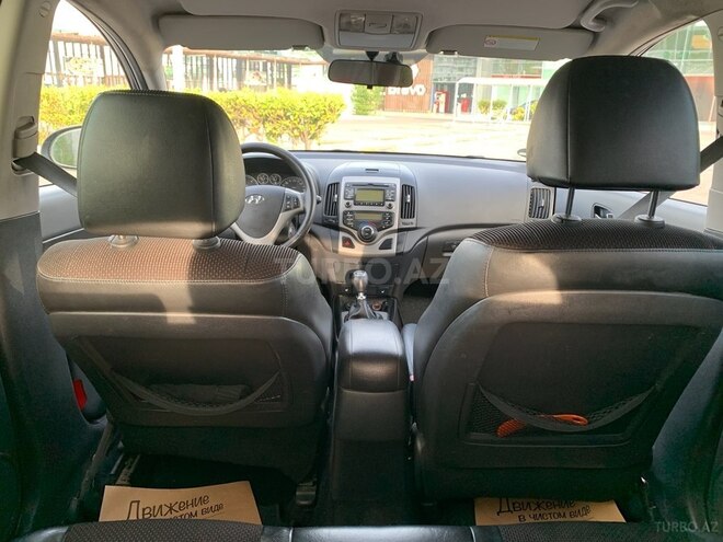 Hyundai i30 2010, 233,700 km - 1.6 л - Bakı
