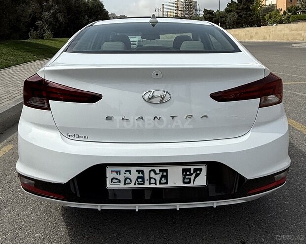 Hyundai Elantra 2019, 98,170 km - 2.0 l - Bakı