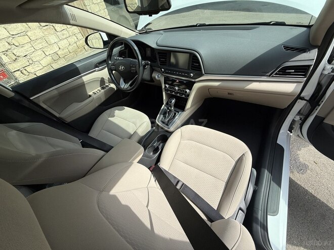 Hyundai Elantra 2019, 98,170 km - 2.0 l - Bakı