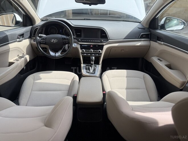 Hyundai Elantra 2019, 98,170 km - 2.0 l - Bakı