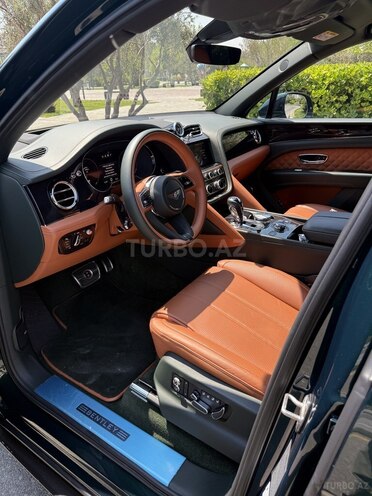 Bentley Bentayga 2021, 29,000 km - 4.0 l - Bakı