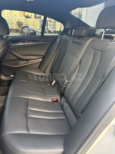 BMW 530e 2018, 108,000 km - 2.0 l - Bakı