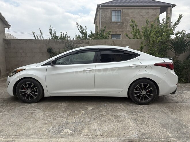 Hyundai Elantra 2015, 187,000 km - 1.8 l - Bakı