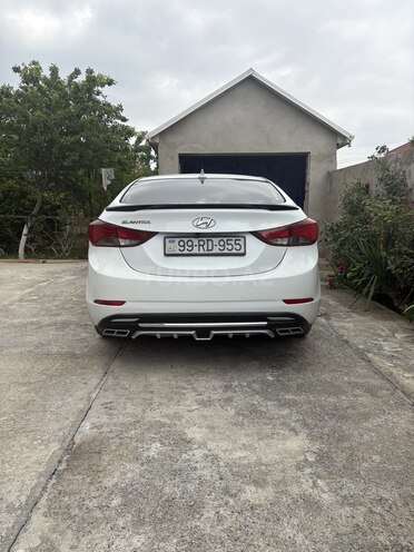 Hyundai Elantra 2015, 187,000 km - 1.8 l - Bakı