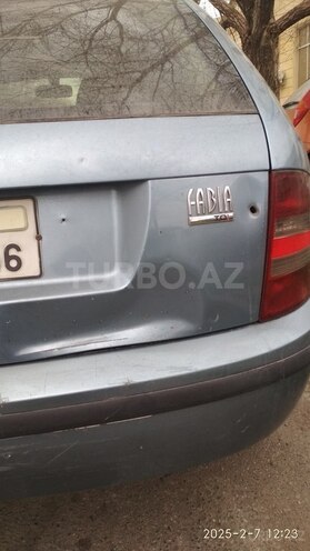 Skoda Fabia 2007, 261,389 km - 1.4 l - Sumqayıt