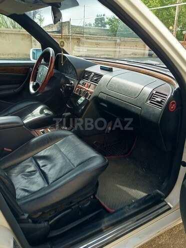 Mercedes C 200 1998, 300,000 km - 2.0 л - Bakı