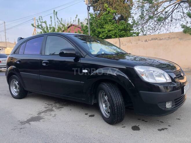 Kia Rio 2006, 387,859 km - 1.4 l - Neftçala