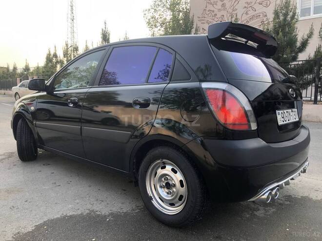 Kia Rio 2006, 387,859 km - 1.4 l - Neftçala