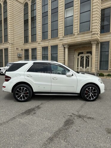Mercedes ML 350 4MATIC-9