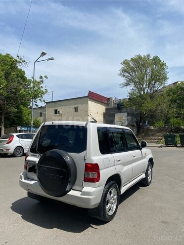 Mitsubishi Pajero io 1999, 231,000 km - 1.8 l - Bakı