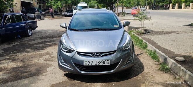 Hyundai Elantra 2015, 98,000 km - 1.8 l - Yevlax