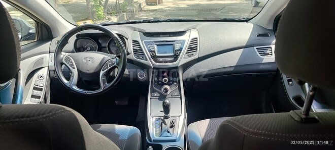 Hyundai Elantra 2015, 98,000 km - 1.8 l - Yevlax