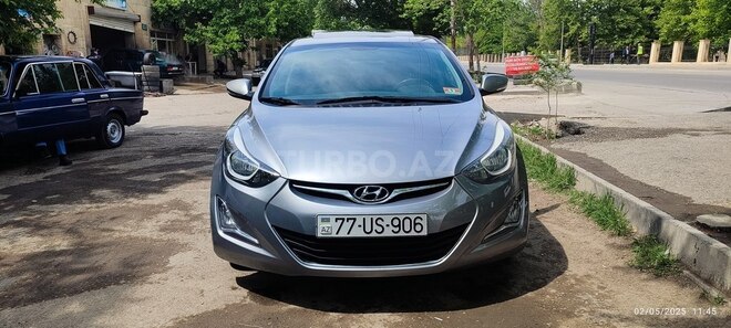 Hyundai Elantra 2015, 98,000 km - 1.8 l - Yevlax