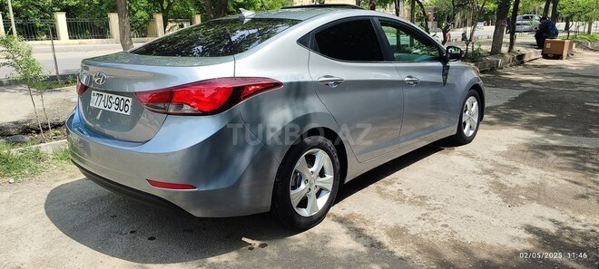 Hyundai Elantra 2015, 98,000 km - 1.8 l - Yevlax