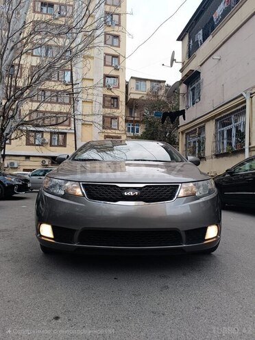 Kia Cerato 2011, 208,000 km - 1.6 l - Quba