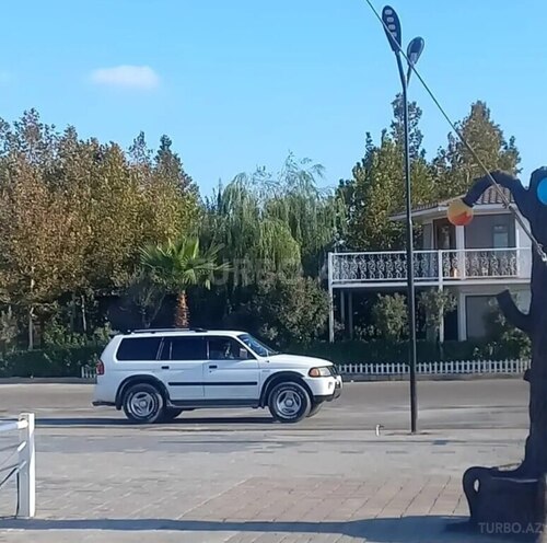 Mitsubishi  1999, 383,000 km - 0.3 л - Bakı