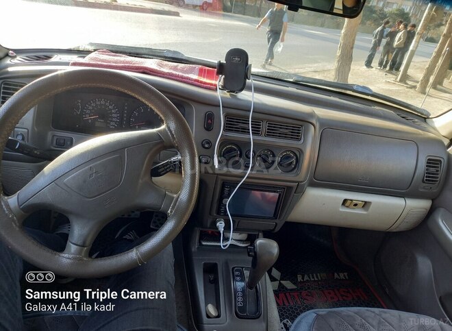 Mitsubishi  1999, 383,000 km - 0.3 л - Bakı