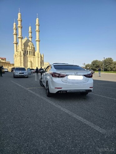 Hyundai Elantra 2014, 240,000 km - 1.8 l - Bakı