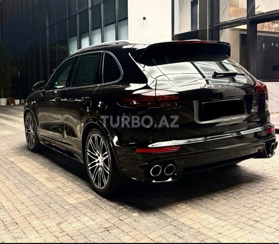 Porsche Cayenne GTS 2016, 98,000 km - 3.6 л - Bakı