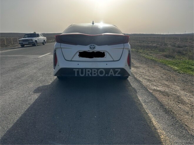 Toyota Prius Prime 2017, 150,000 km - 1.8 l - Bakı