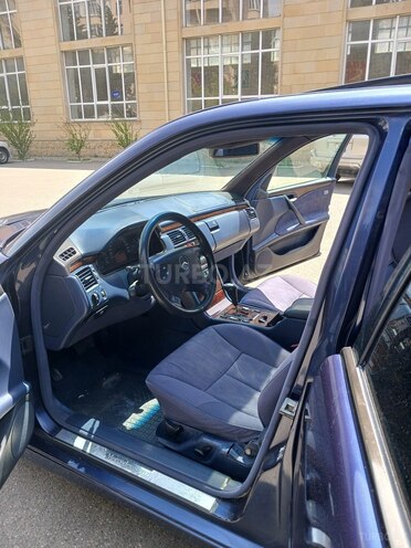 Mercedes E 220 d 1999, 350,000 km - 2.2 l - Bakı