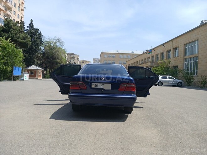 Mercedes E 220 d 1999, 350,000 km - 2.2 l - Bakı
