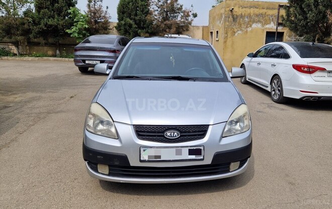 Kia Rio 2006, 287,000 km - 1.5 l - Gəncə
