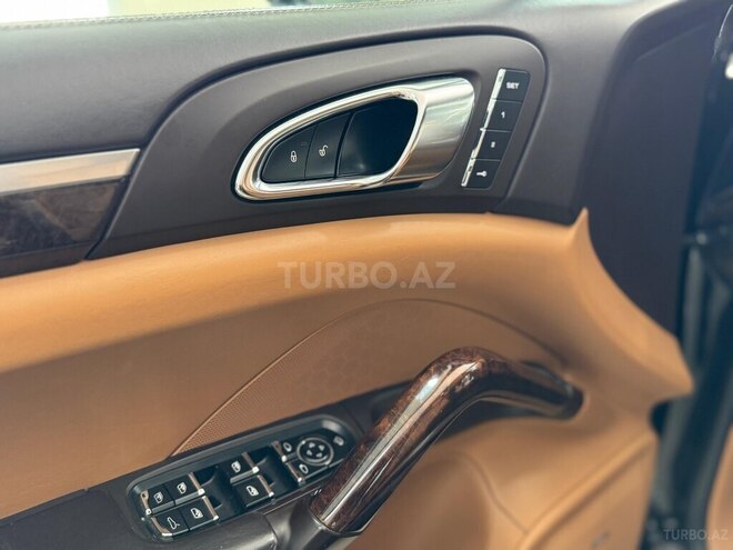 Porsche Cayenne GTS 2015, 92,000 km - 3.6 l - Bakı