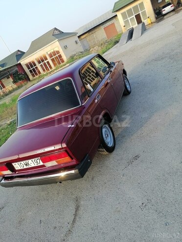 LADA (VAZ) 2107 2004, 30,000 km - 1.6 l - Ucar
