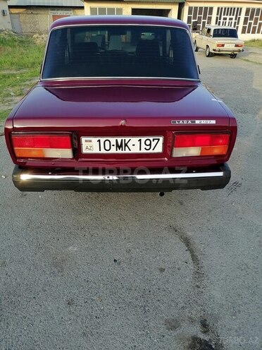 LADA (VAZ) 2107 2004, 30,000 km - 1.6 l - Ucar