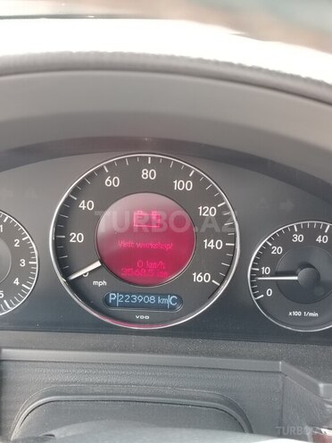 Mercedes E 350 2005, 223,908 km - 3.5 l - Bakı