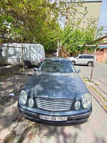Mercedes E 350 2005, 223,908 km - 3.5 l - Bakı