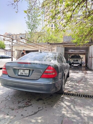 Mercedes E 350 2005, 223,908 km - 3.5 l - Bakı