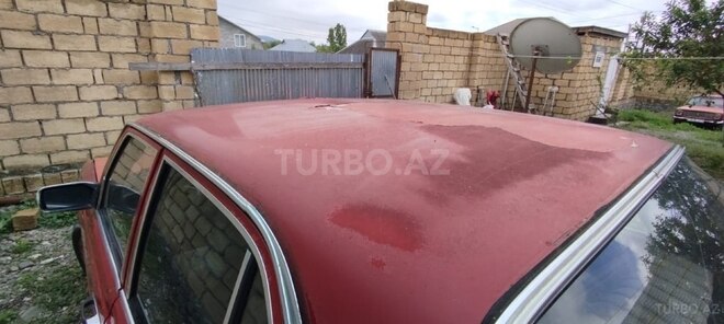 Mercedes E 250 1985, 250,000 km - 2.5 л - Qəbələ