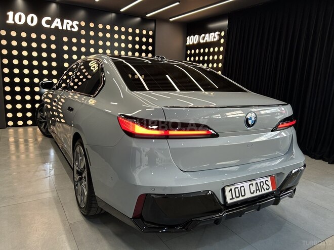 BMW i7 2023, 15,000 km - 0.0 l - Bakı