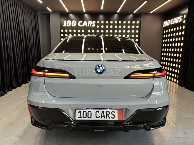 BMW i7 2023, 15,000 km - 0.0 l - Bakı