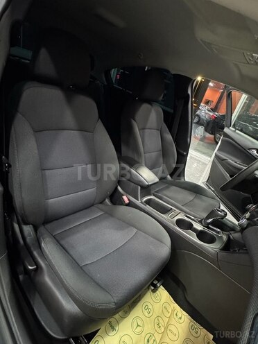 Chevrolet Cruze-20