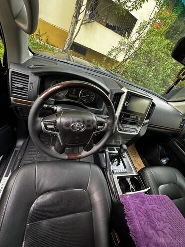 Toyota Land Cruiser 2017, 180,040 km - 4.0 l - Bakı