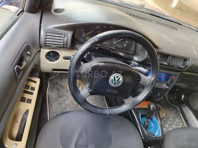 Volkswagen Passat 1999, 432,663 km - 1.8 l - Qazax