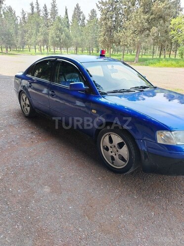 Volkswagen Passat 1999, 432,663 km - 1.8 l - Qazax