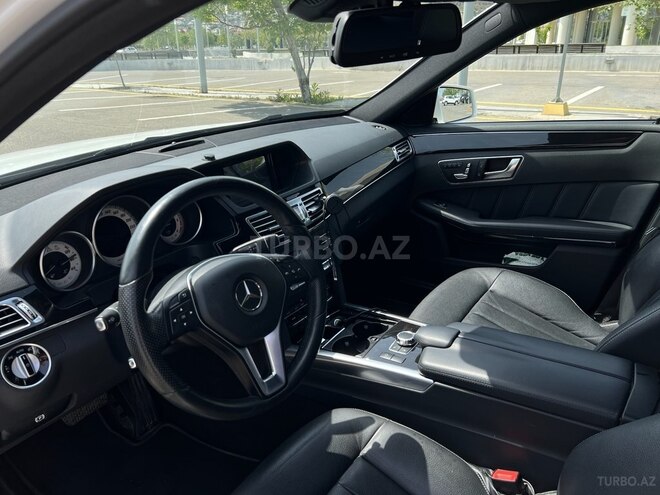 Mercedes E 220 d 2015, 105,000 km - 2.2 л - Bakı