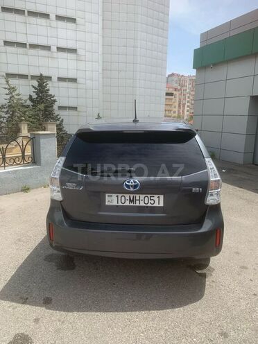Toyota Prius V 2011, 241,402 km - 1.8 л - Bakı